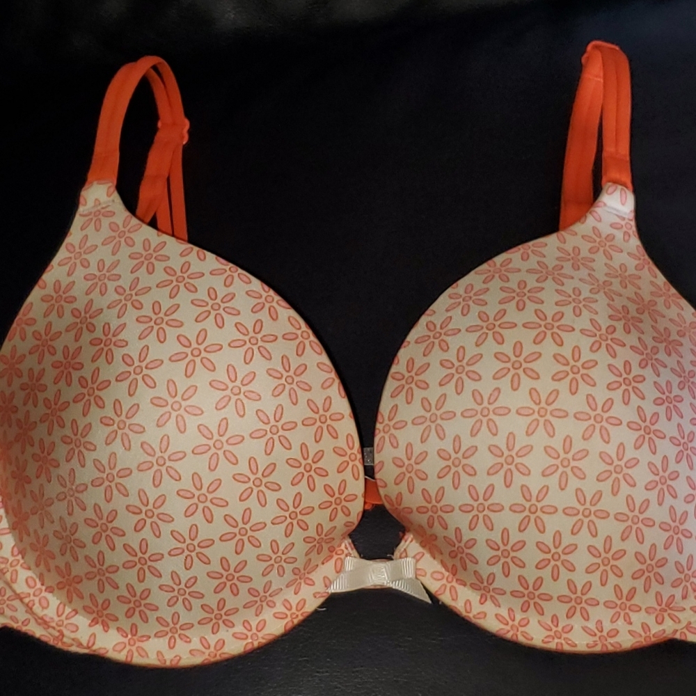 Victorias Secret PUSH-UP